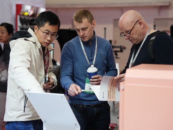 晨恩空壓機-團隊風采（67）