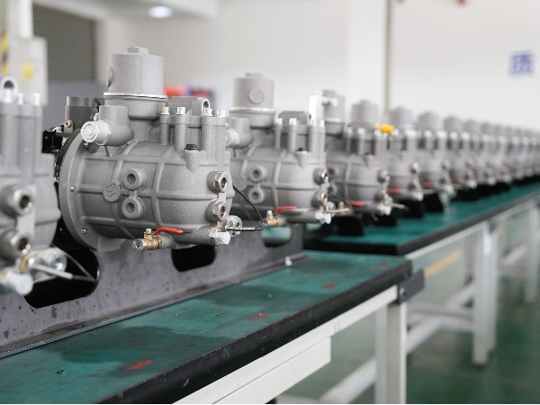 晨恩空壓機(jī)-車間現(xiàn)場（79）